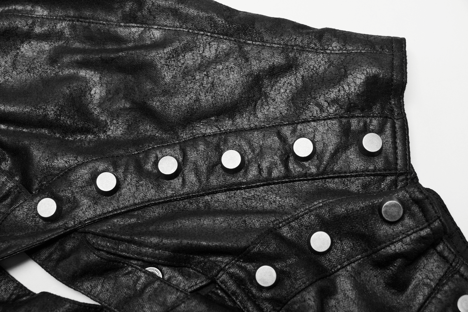 Adjustable Buckles and Straps for Edgy Shoulder Protection