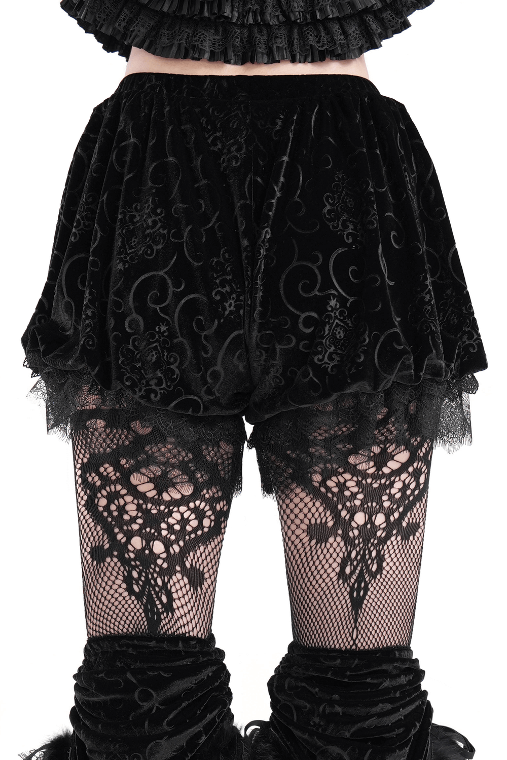 Baroque Patterned Gothic Puff Shorts with Lace Trim
