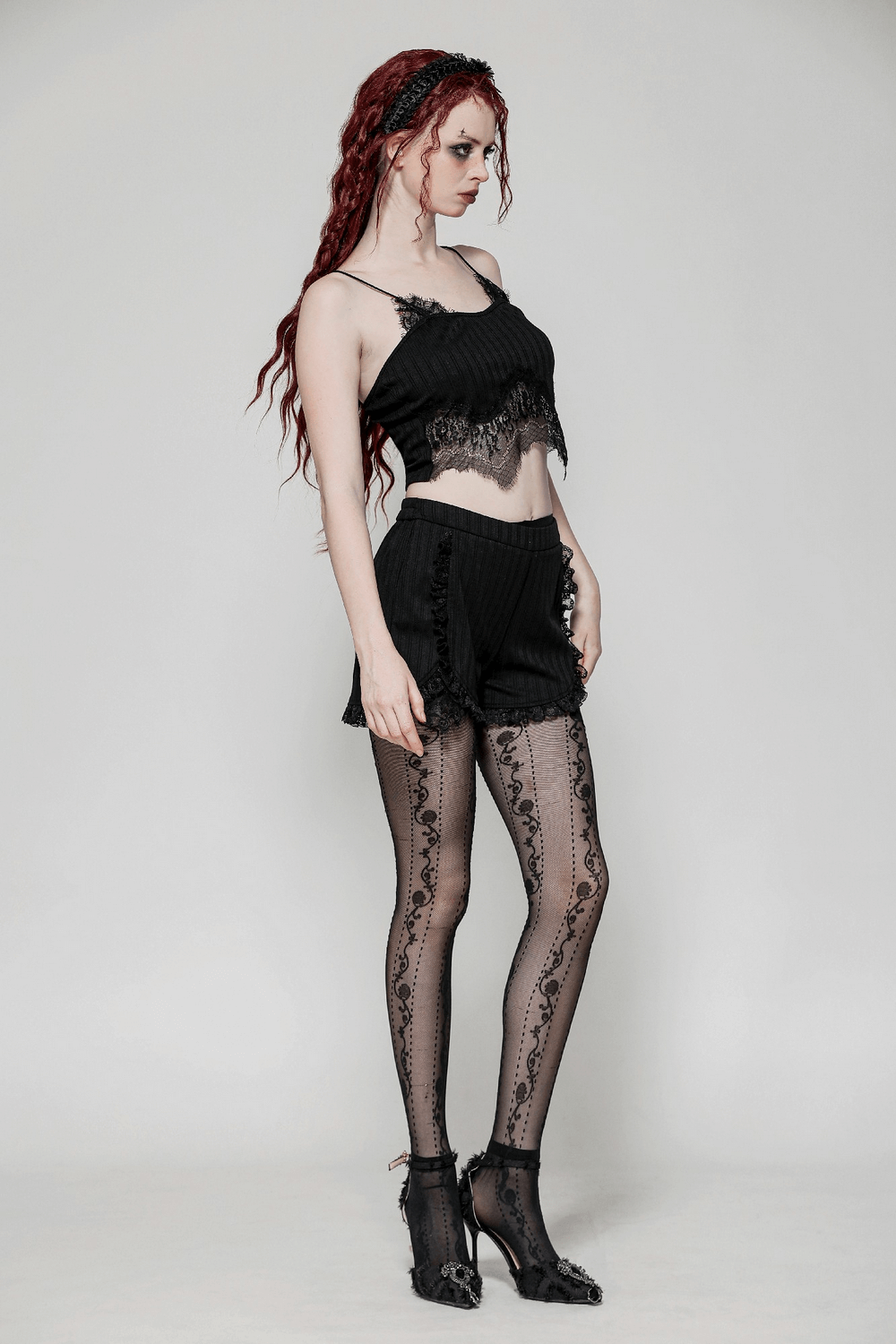 Chic Black Camisole Top with Lace Trim and Ribbed Detail