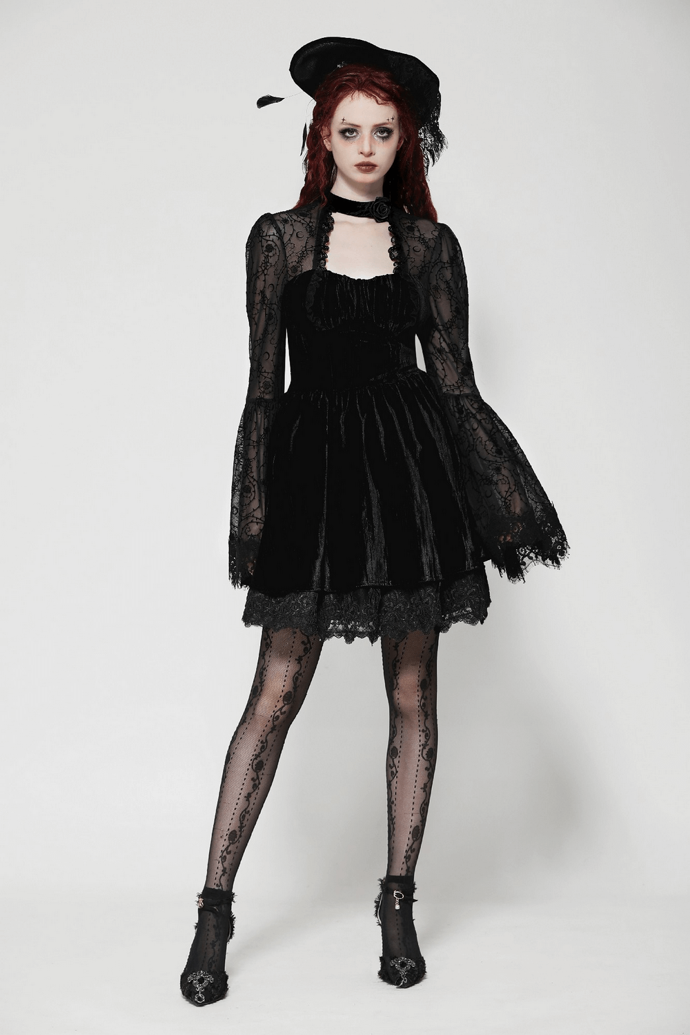 Elegant Dress with Lace Details and Flared Sleeves