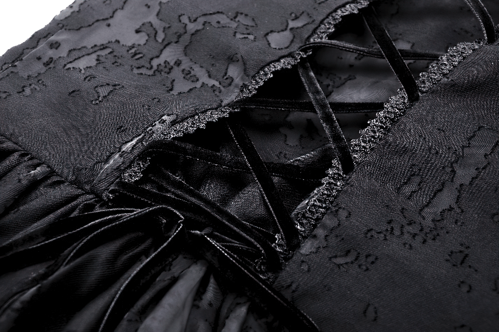 Gothic Black Halter Neck Dress with Ruffled Lace Accents