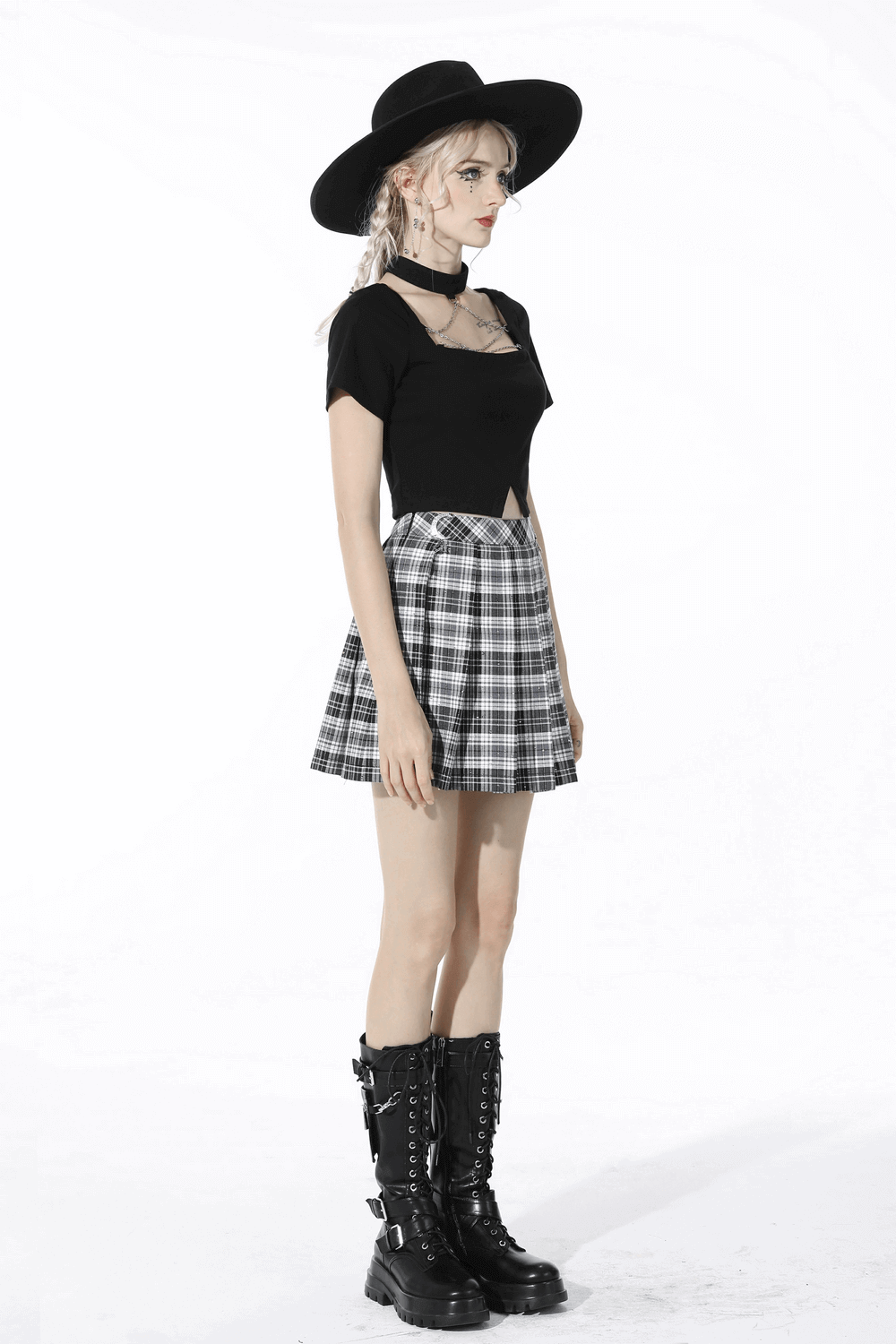 Gothic Mini Skirt with Pleats in Black and White Plaid