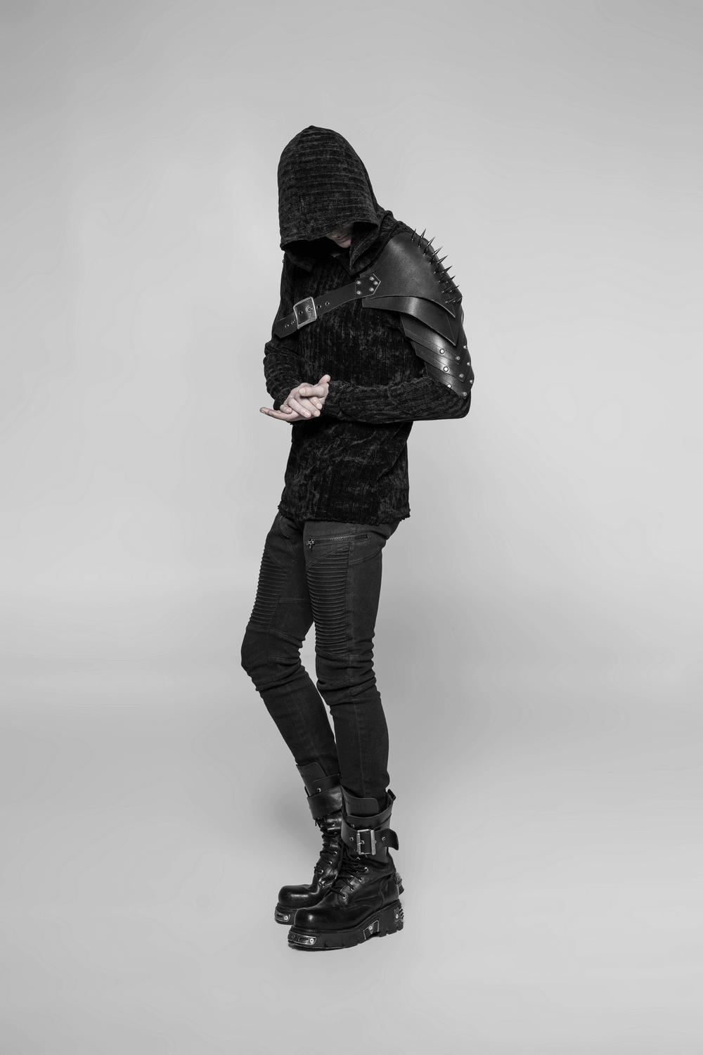 Metal-buckled Strap for Punk Armor with Spiked Shoulder
