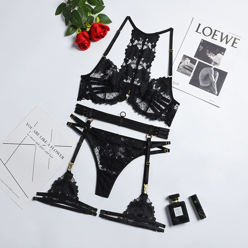 Erotic Black Lace Lingerie Set / Underwire Bras with Panties & Garters / Sexy Underwear of 4-Pieces - EVE's SECRETS