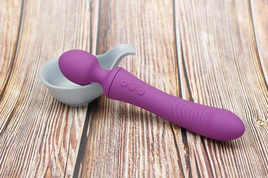 Powerful Magic Wand Vibrator / Clitoral and G-Spot Stimulator - EVE's SECRETS