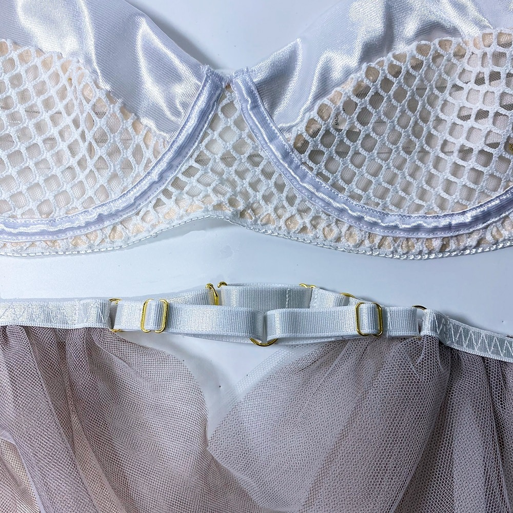 Women's Luxury Lace and Ruffled Set 3-Piece / Erotic Lingerie of Sexy Bra, panty & Garter Belt - EVE's SECRETS